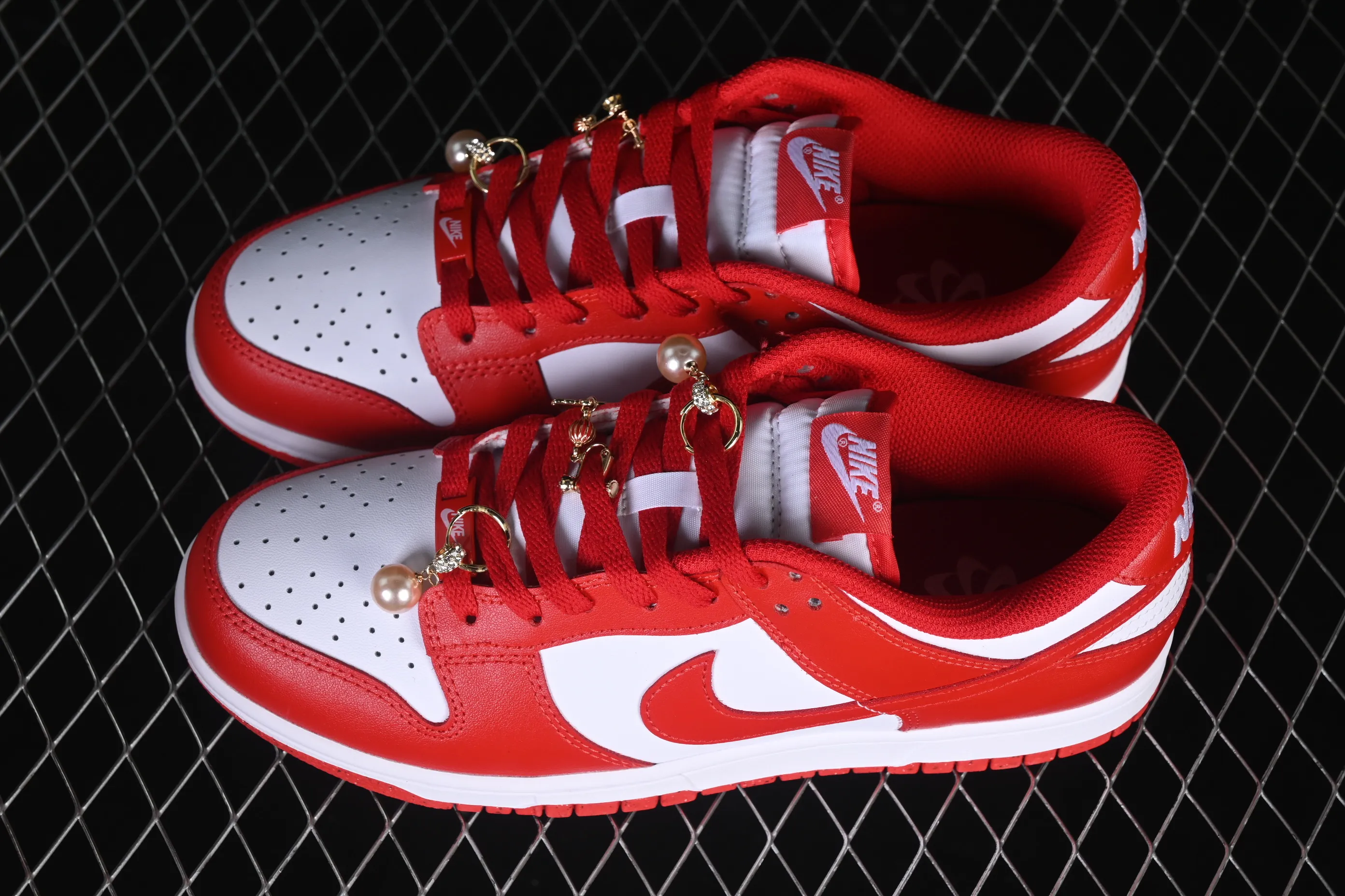 All categories Nk SB Dunk series Nk SB Dunk Low low-top sneakers Nike SB Dunk Low wedding banquet white red low-top casual sneakers DD1873-116